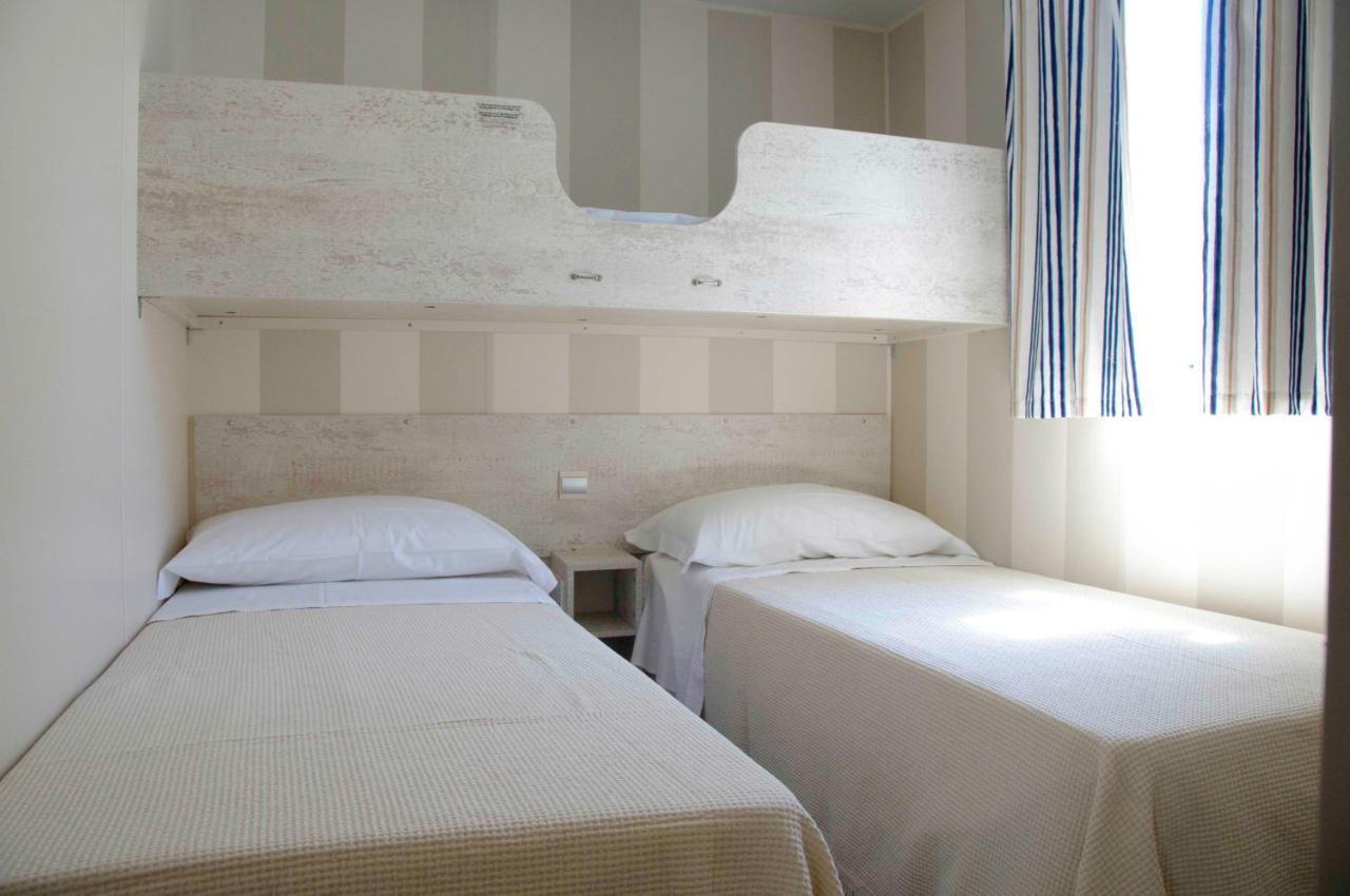 Club Del Sole Marina Family Resort プンタ・マリーナ エクステリア 写真