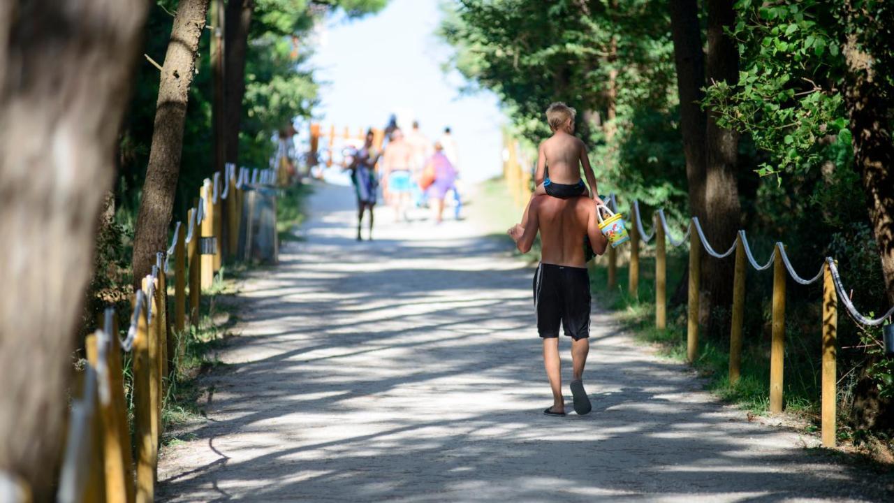 Club Del Sole Marina Family Resort プンタ・マリーナ エクステリア 写真